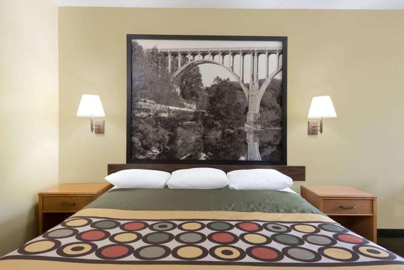 Holiday Inn Express & Suites - Milan - Sandusky Area By Ihg Buitenkant foto