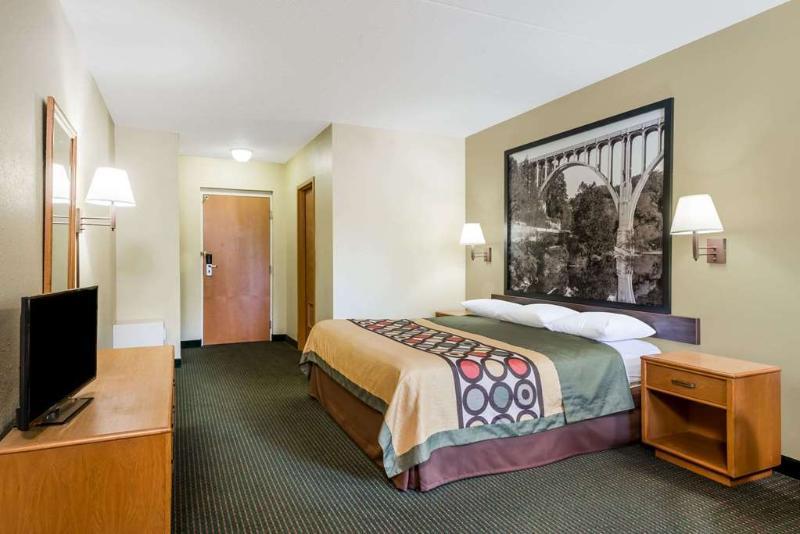 Holiday Inn Express & Suites - Milan - Sandusky Area By Ihg Buitenkant foto