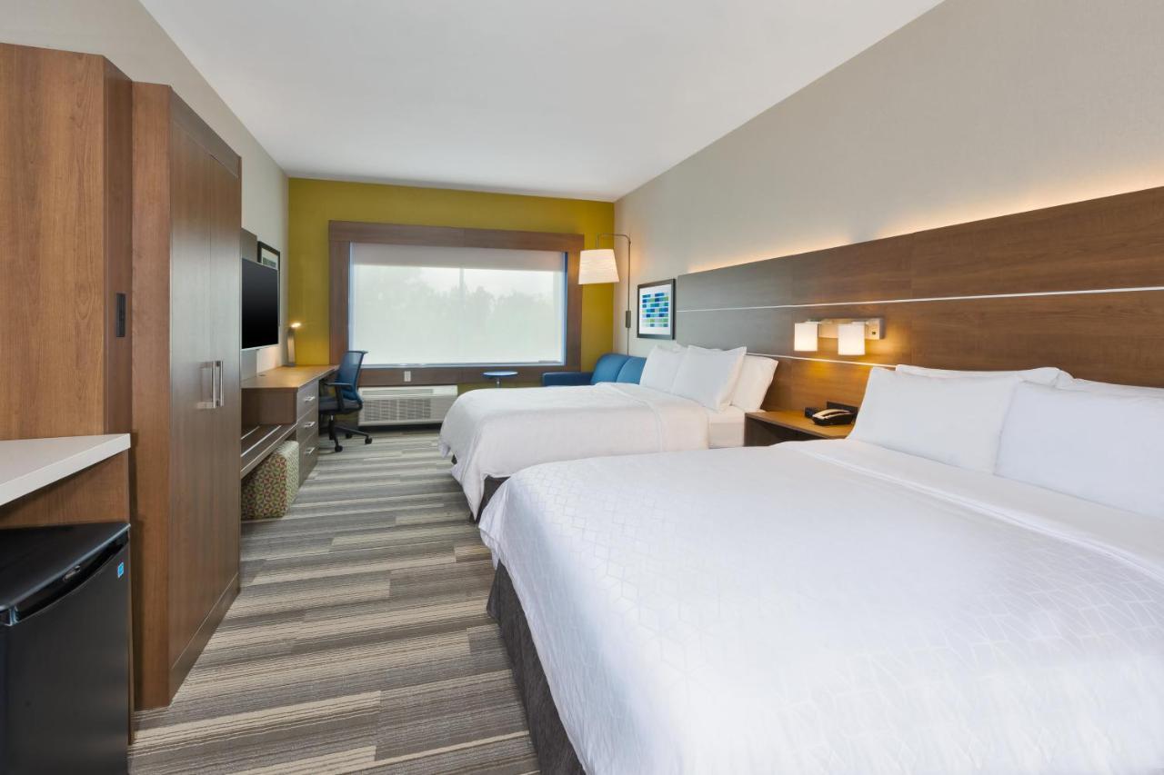 Holiday Inn Express & Suites - Milan - Sandusky Area By Ihg Buitenkant foto