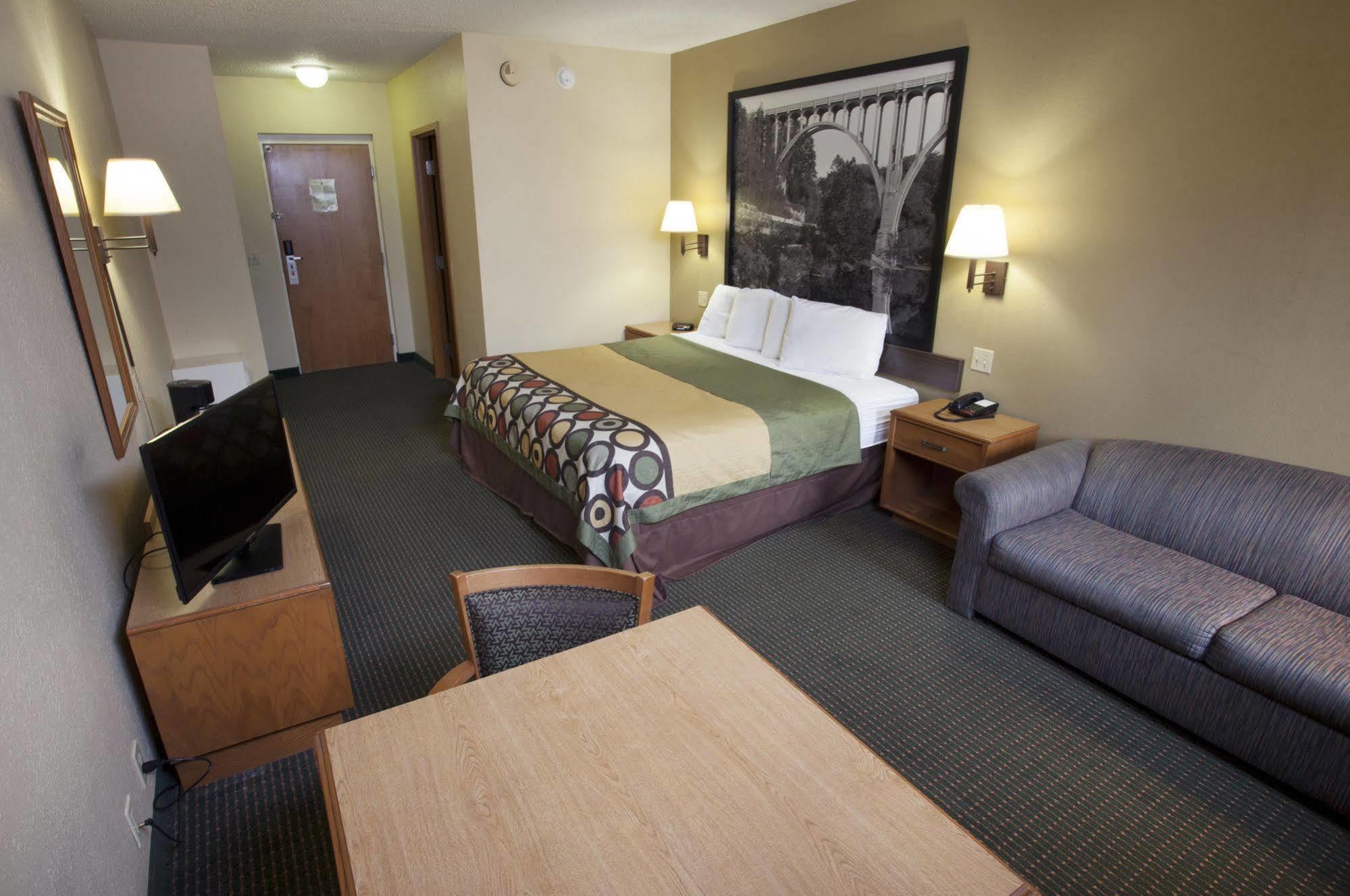 Holiday Inn Express & Suites - Milan - Sandusky Area By Ihg Buitenkant foto